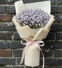 Букет цветов из:  Гипсофила в Нарзанном