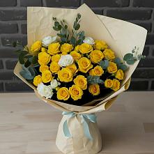 Букет цветов из:  Розы в Нарзанном