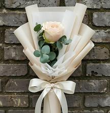 Букет цветов из:  Розы #REPLACE_PRED# Нарзанном