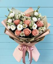 Букет цветов из:  Розы, Альстромерии и Лизиантусы в Нарзанном