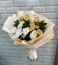 Букет цветов из:  Розы и Хризантемы #REPLACE_PRED# Нарзанном