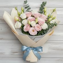 Букет цветов из:  Лизиантусы в Нарзанном