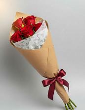 Букет цветов из:  Розы в Нарзанном