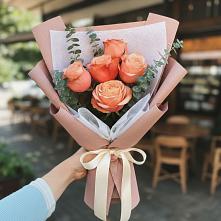 Букет цветов из:  Розы в Нарзанном