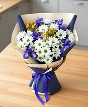 Букет цветов из:  Розы, Ирисы и Хризантемы в Нарзанном