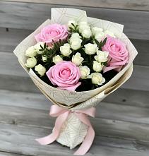 Букет цветов из:  Розы в Нарзанном