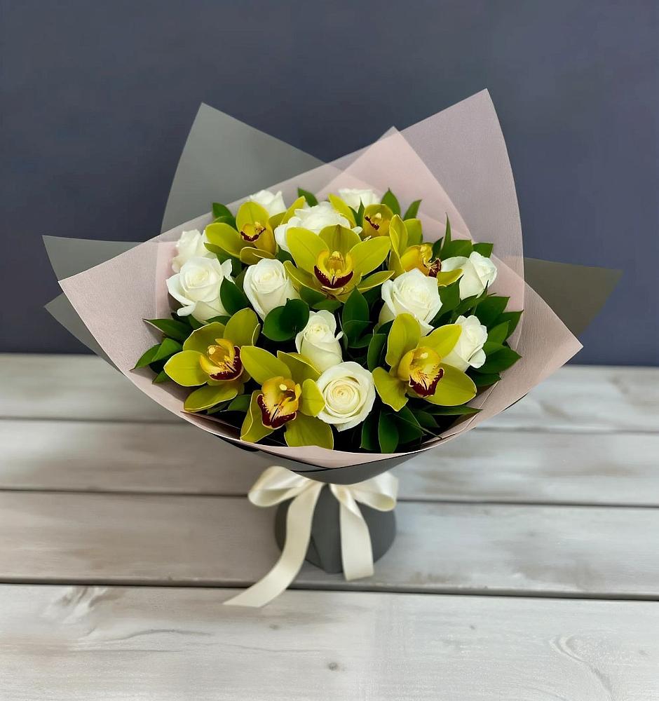 Букет цветов из: Орхидеи и Розы в Нарзанном