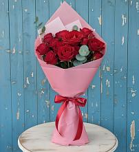 Букет цветов из:  Розы в Нарзанном