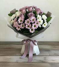 Букет цветов из:  Хризантемы и Розы в Нарзанном