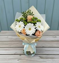 Букет цветов из:  Герберы, Розы и Хризантемы в Нарзанном
