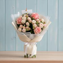 Букет цветов из:  Розы в Нарзанном