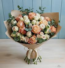 Букет цветов из:  Альстромерии и Розы #REPLACE_PRED# Нарзанном