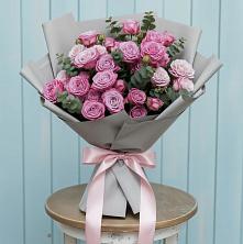 Букет цветов из:  Розы в Нарзанном